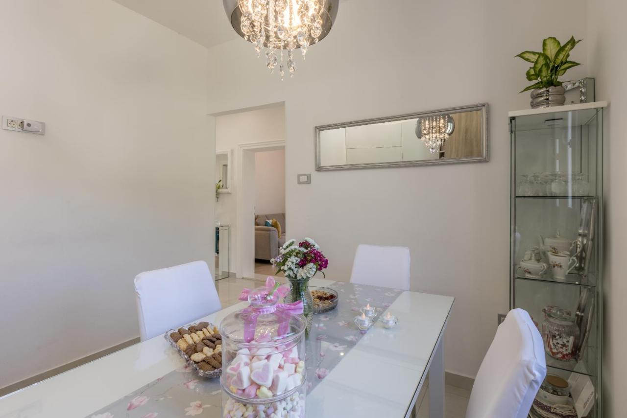 ספליט Villa Katess With Heated Pool מראה חיצוני תמונה