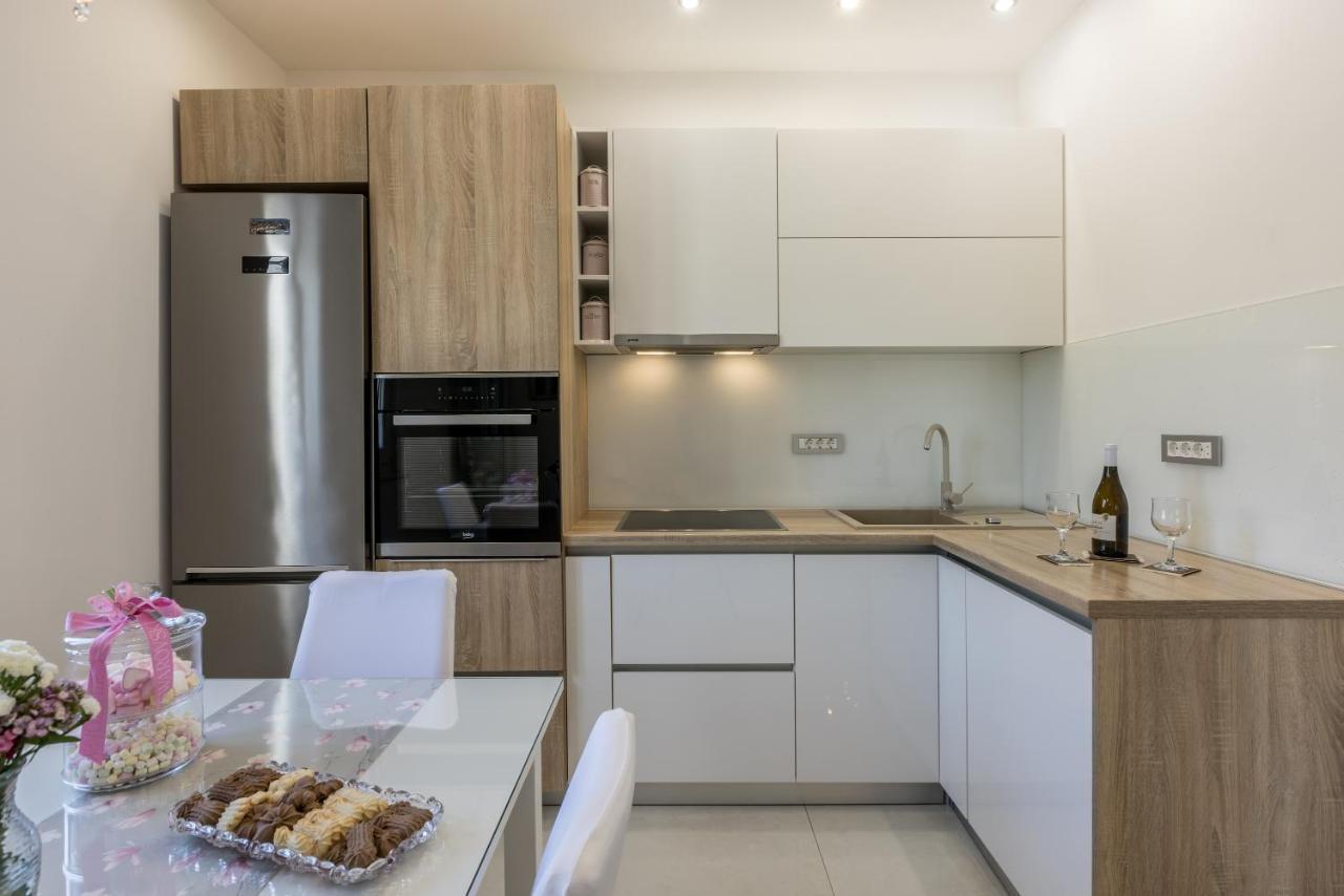 ספליט Villa Katess With Heated Pool מראה חיצוני תמונה