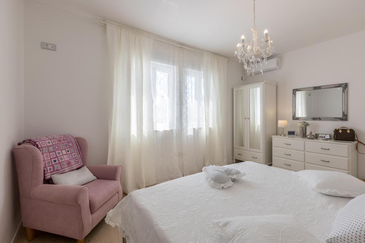 ספליט Villa Katess With Heated Pool מראה חיצוני תמונה